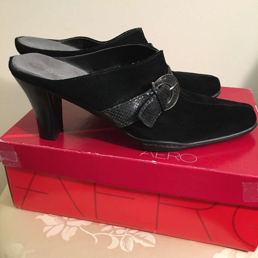 AEROSOLES, Slip on shoes w/black suede upper, 3” heels. Size 9 1/2. Never worn!